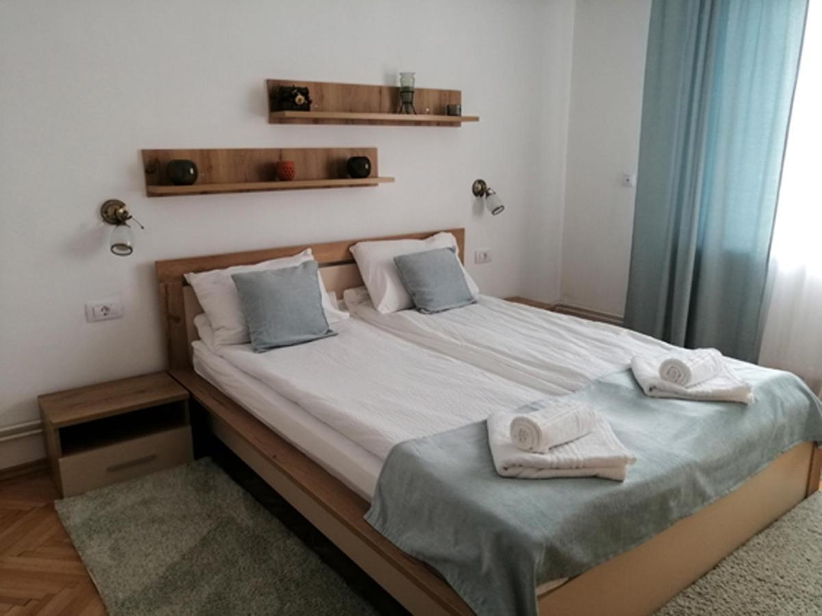 Hotel Check-In Kaya Sybin Zewnętrze zdjęcie