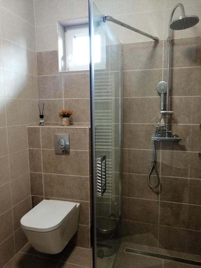 Hotel Check-In Kaya Sybin Zewnętrze zdjęcie